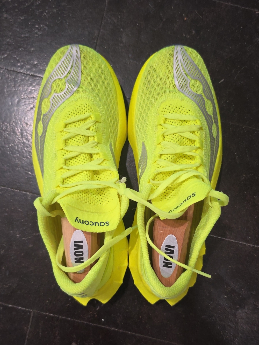 Saucony High-Visibility Neon Yellow Running Sneakers - worn just 3x!